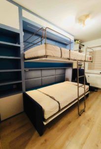 łóżka piętrowe metalowe